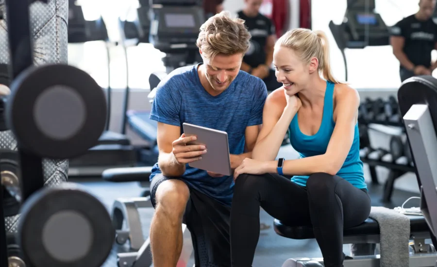 Trening personalny dla początkujących – jak wygląda pierwsze spotkanie?
